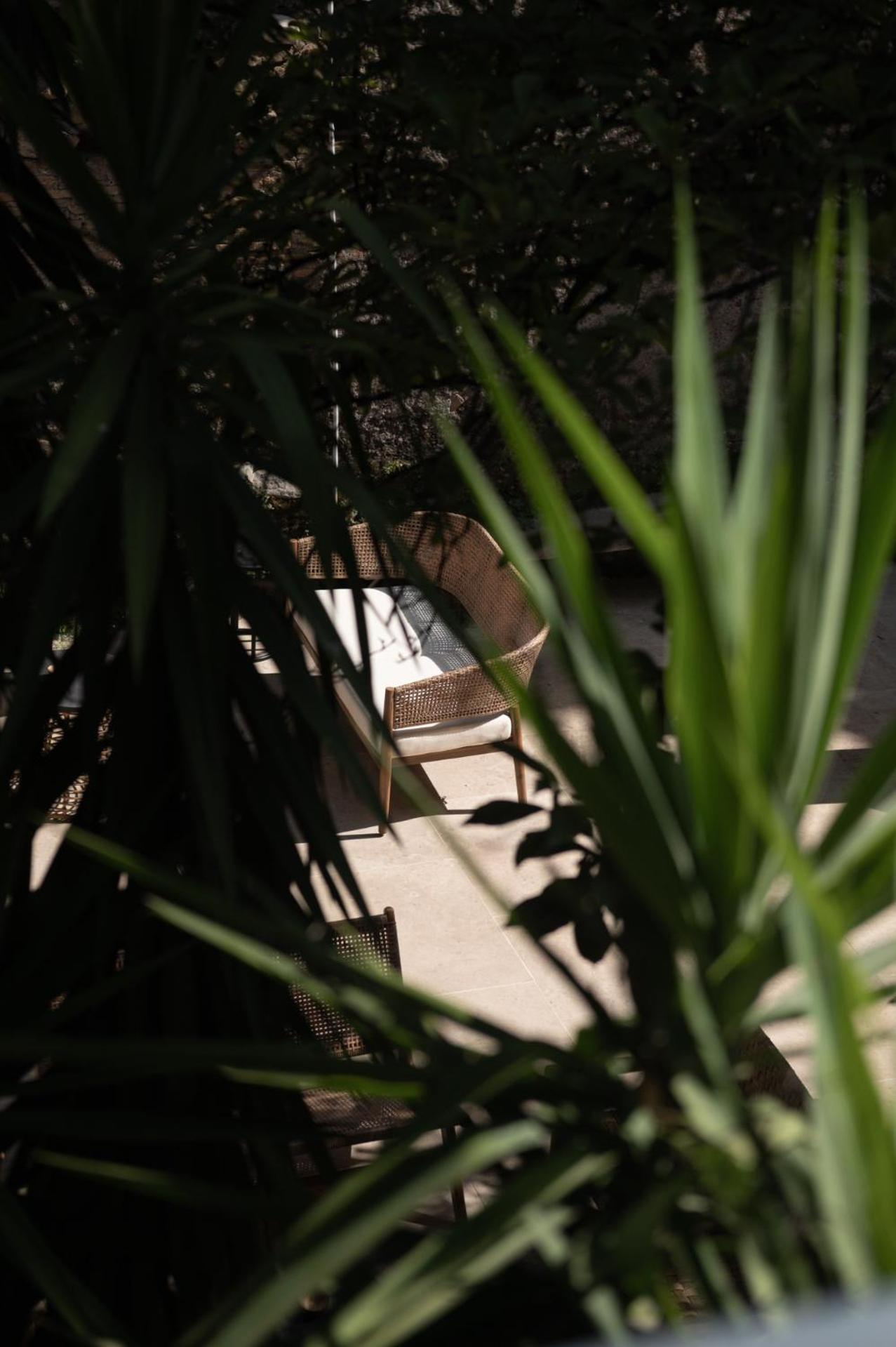 The Sanctuary Urban Retreat Hotel Rome Exterior photo